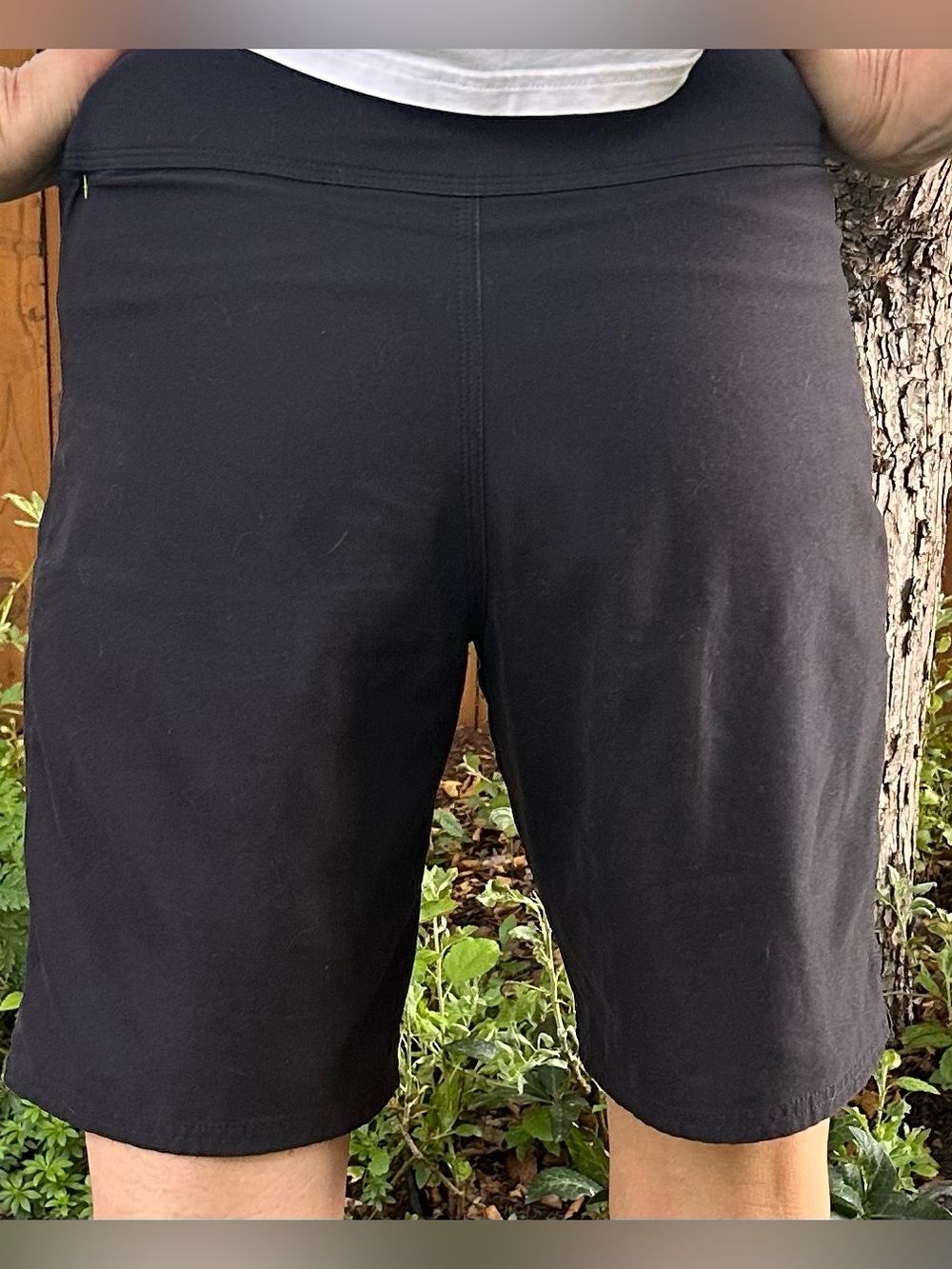 Women’s Black Patagonia Bermuda shorts - Picture 4 of 12